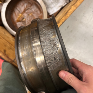 Spherical roller bearing. Inner race. Ready for inspection